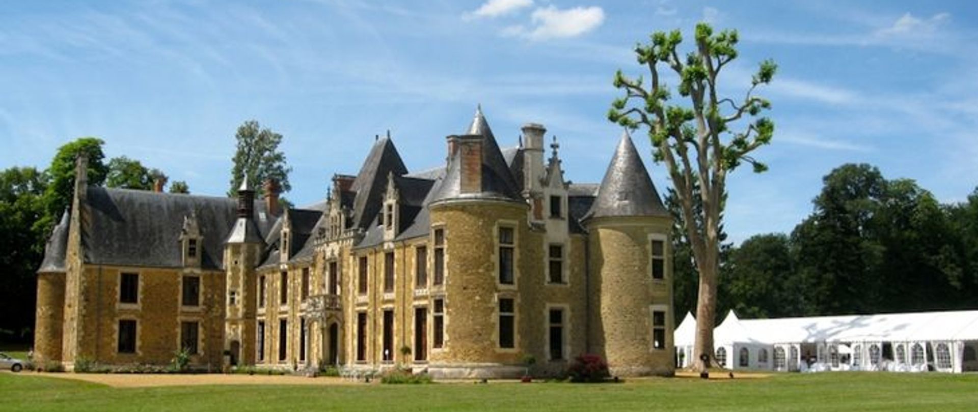 Stage yoga dans un château de la Sarthe