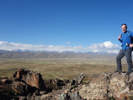 Trekking sur les collines de l'Altiplano.