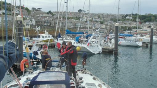 Coastal sail training Bretagne