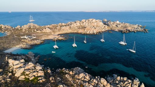 Croisière privée en Corse du Sud - voilier 44'