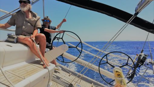Croisière cabine dans les Cyclades - voilier 44'