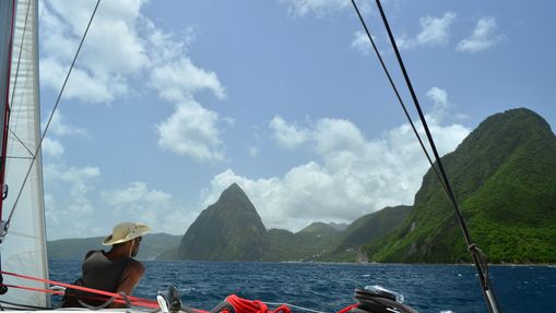 Croisière Grenadines HELIA 44 avec hôtesse