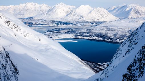 Ski de randonnée entre terre et mer en Norvège