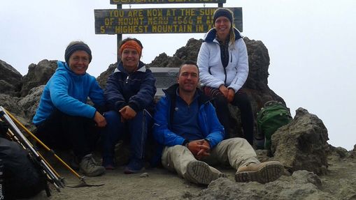 Ascension du Mont Meru, entre Trek & Safari à pied