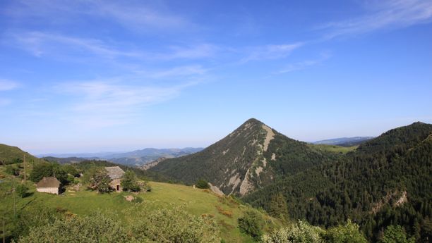 Rando en liberté au coeur des volcans d'Ardèche