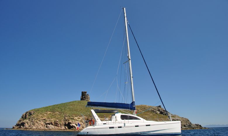 Croisière privée catamaran - Corse Nord et Capraia
