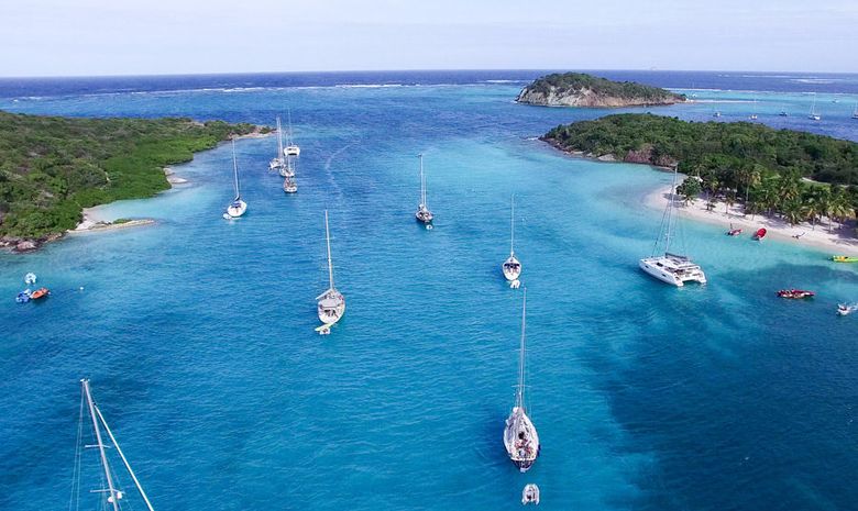 Croisière catamaran aux Grenadines 