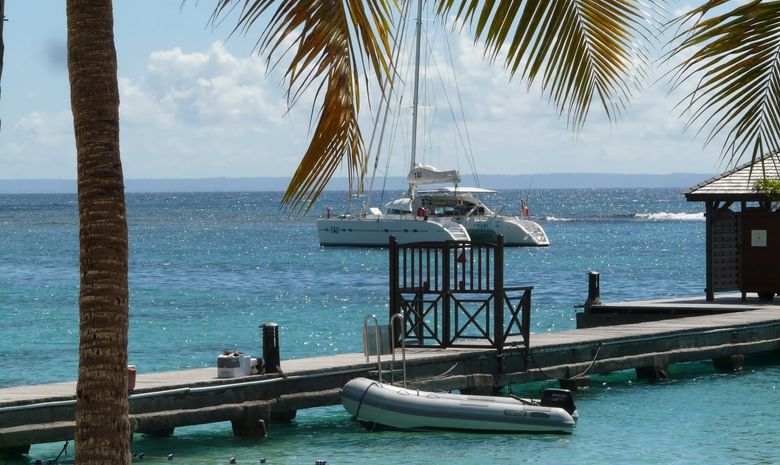 Croisière cabine LAG 470 Grenadines avec hôtesse