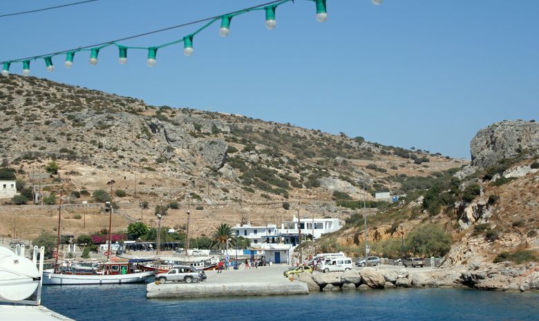 Croisière entre terre & mer à travers les Cyclades