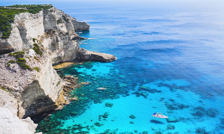Croisière privée en Corse du Sud - voilier 44'