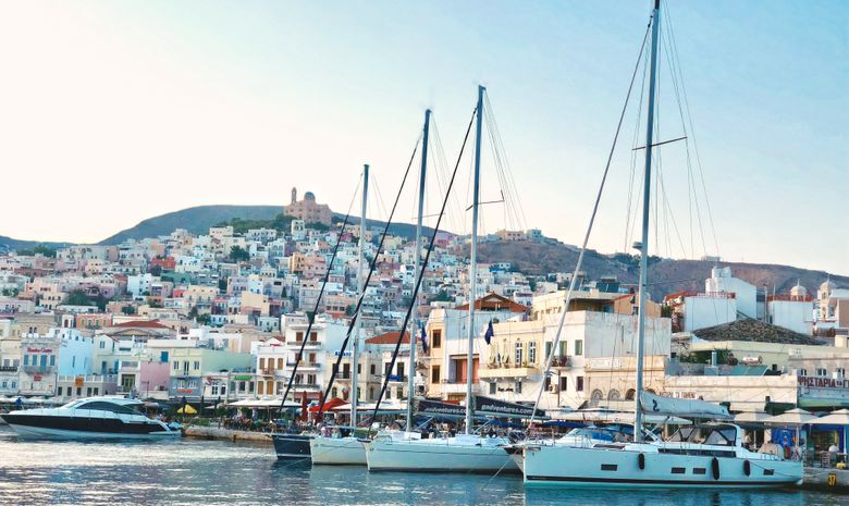 Croisière privée dans les Cyclades - voilier 44'