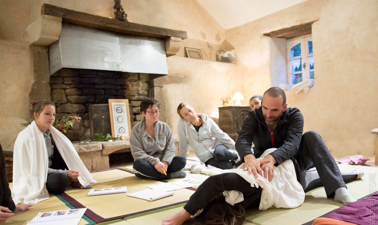 Stage de formation Thaï Yoga Massage en Bretagne