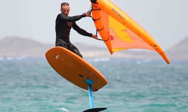 Stage Wingfoil en surfhouse à Fuerteventura 
