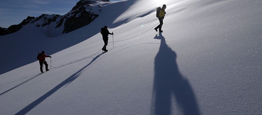 Ascension cordée Mont Blanc au soleil